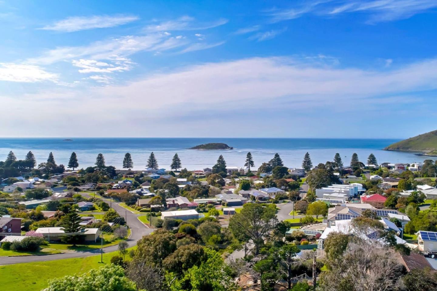 Uninterrupted Views Encounter Bay - Byo Linen Villa Exterior photo